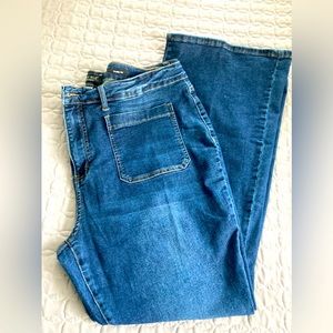 Judy Blue Flare Fit Jeans